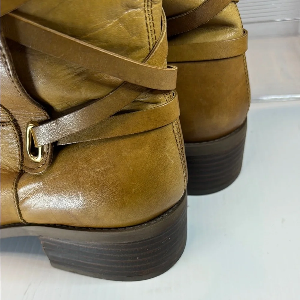 BCBG Women's Tan Leather Knee-High Boots size 10 box‎ 13